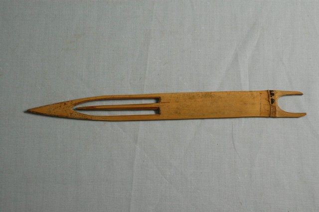 竹製結網器 (共2張)