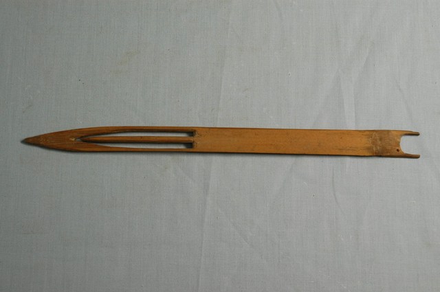 竹製結網器 (共2張)