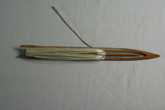 竹製結網器 (共2張)