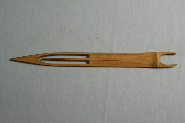 竹製結網器 (共2張)