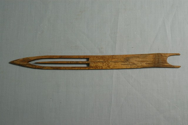 竹製結網器 (共2張)