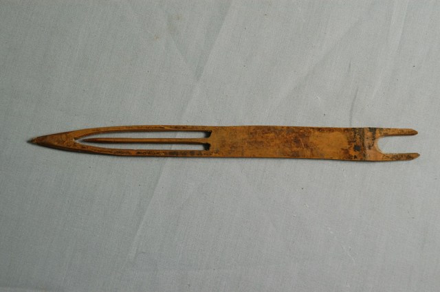 竹製結網器 (共2張)