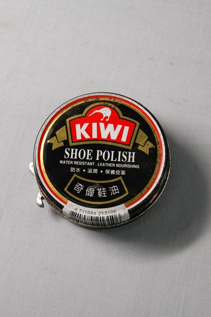 奇偉鞋油 (共2張)