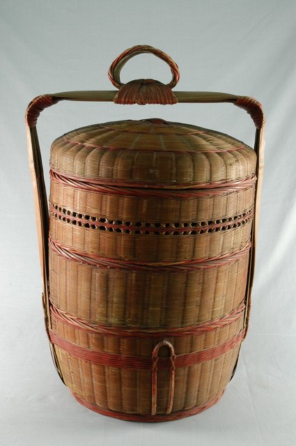 臺南公廨竹編3層𣛮籃 (共2張)