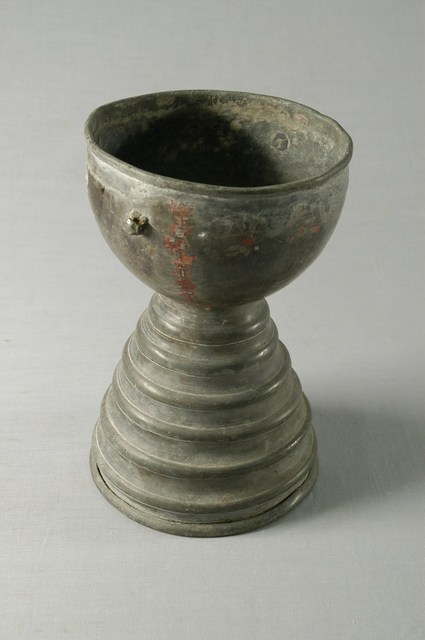 天上聖母錫質香爐 (共2張)