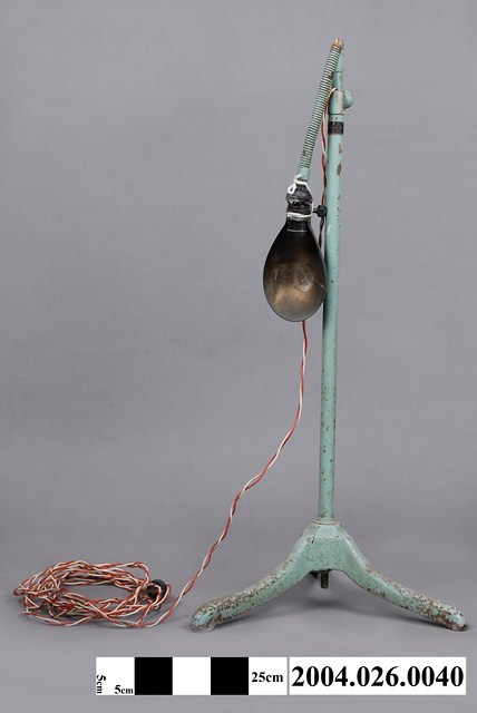 岩田醫科器械店製手術燈具 (共5張)