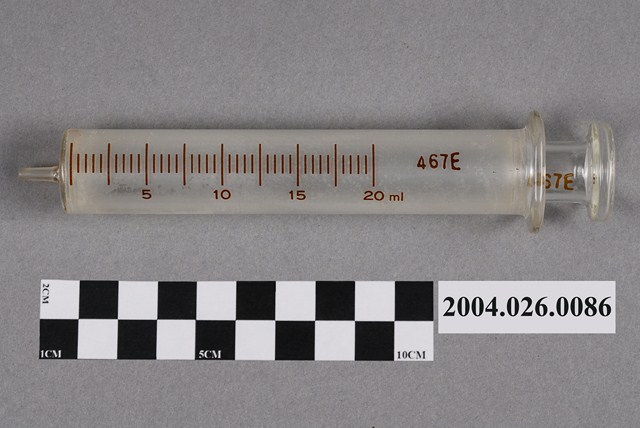 TOP 20 C.C.玻璃針筒 (共6張)