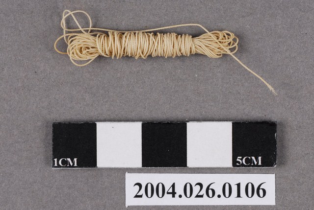 白色縫合線 (共4張)