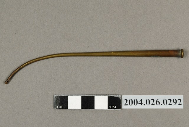 耳鼻喉科吸引管 (共4張)