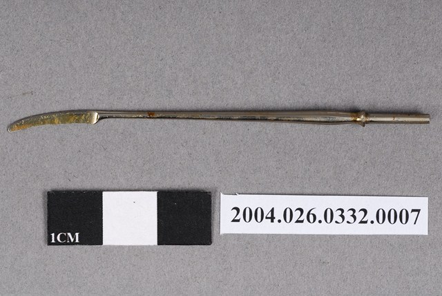 Y.IWATA耳鼻喉科手術工具組之鐮狀刀 (共4張)