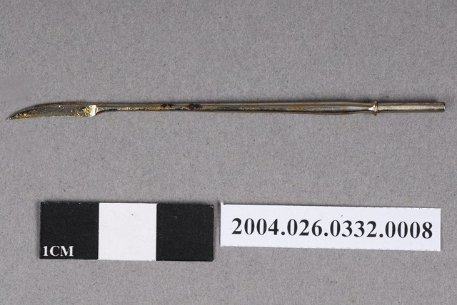 Y.IWATA耳鼻喉科手術工具組之鐮狀刀 (共4張)