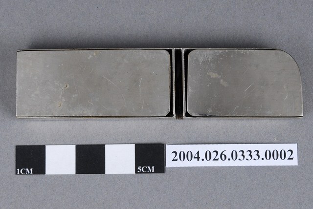 耳鼻喉科手術工具組之金屬容器 (共4張)