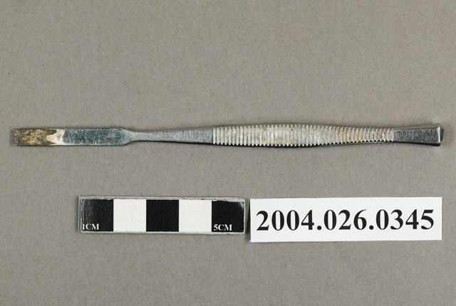 R.Nagashima耳鼻喉科骨鑿 (共4張)