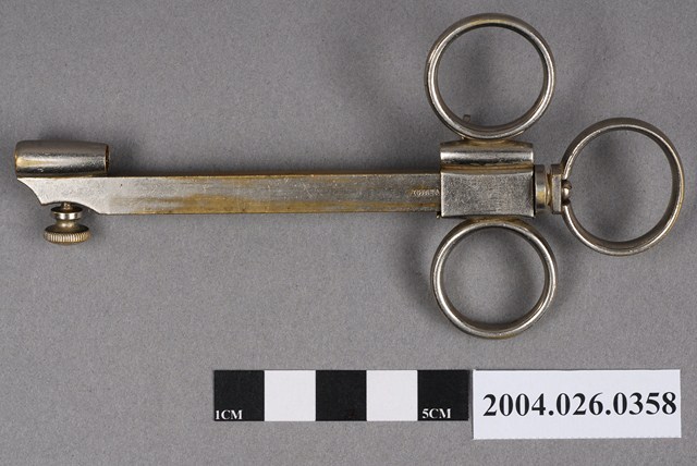 IWATA耳鼻喉科息肉圈斷器部件 (共4張)