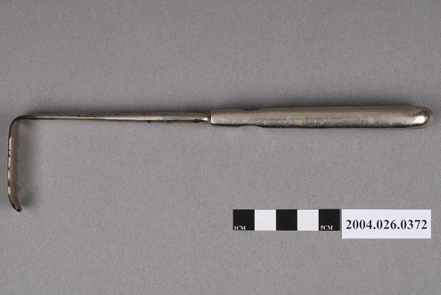 耳鼻喉科L型拉鉤 (共4張)