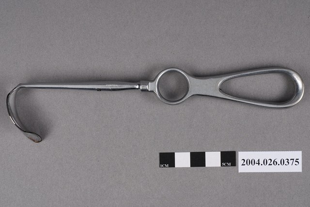 Y.IWATA耳鼻喉科拉鉤 (共4張)