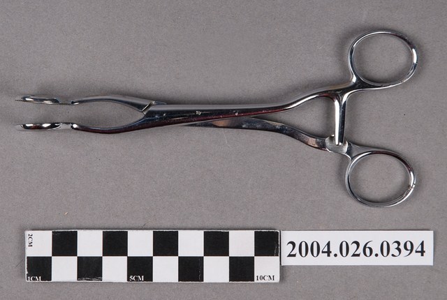 Y.IWATA耳鼻喉科舌鉗 (共4張)