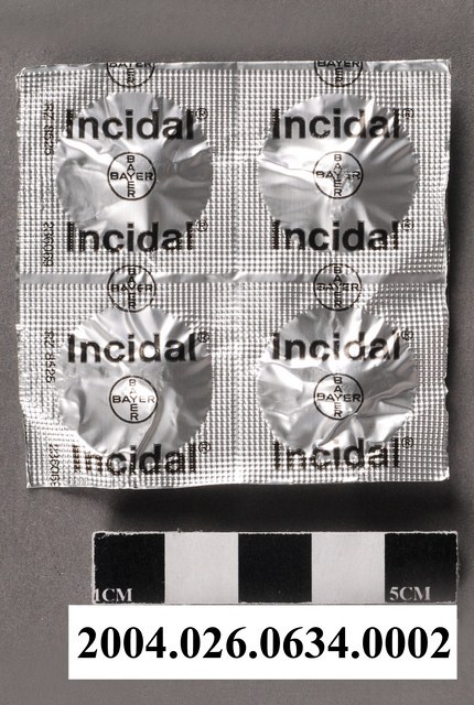 德國拜耳製益舒達錠藥排 (共4張)