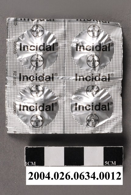 德國拜耳製益舒達錠藥排 (共4張)