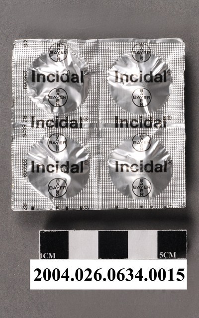 德國拜耳製益舒達錠藥排 (共4張)