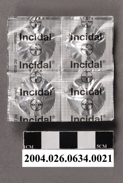 德國拜耳製益舒達錠藥排 (共4張)