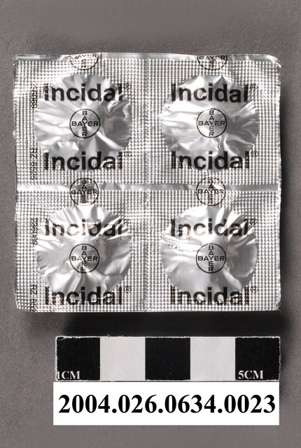 德國拜耳製益舒達錠藥排 (共4張)