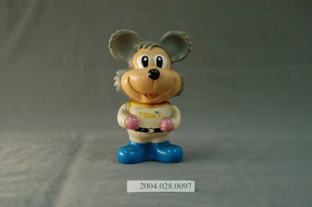 湯姆熊歡樂世界白色太空衣企業娃娃撲滿 (共3張)