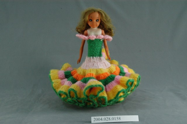 穿手工毛衣之洋娃娃之2 (共4張)