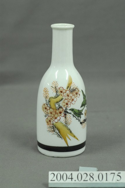 梅花圖案酒器 (共3張)