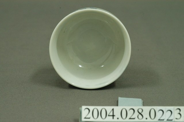 1954年大雅鄉農會與公所贈紀念小瓷杯 (共3張)