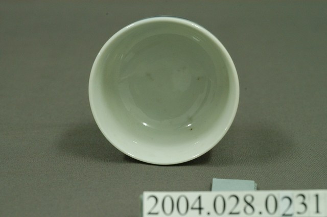 日式花紋小瓷杯 (共2張)