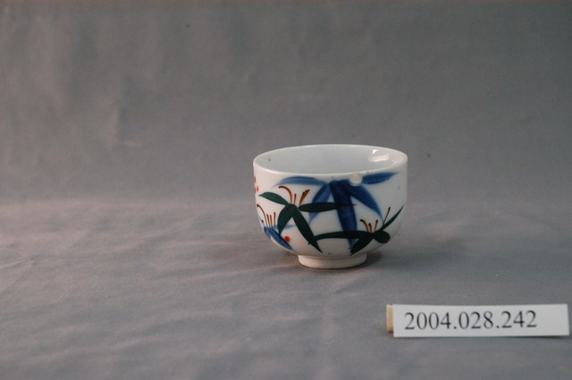 日式花紋小瓷杯 (共3張)