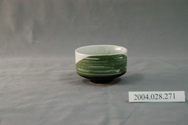 三色小瓷杯 (共3張)