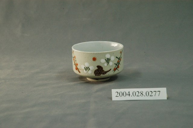 溪洲鄉長葉啟仁贈鄰長講習會留念小瓷杯 (共3張)