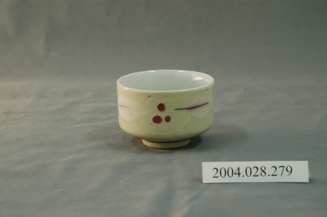 日式花紋小瓷杯 (共3張)