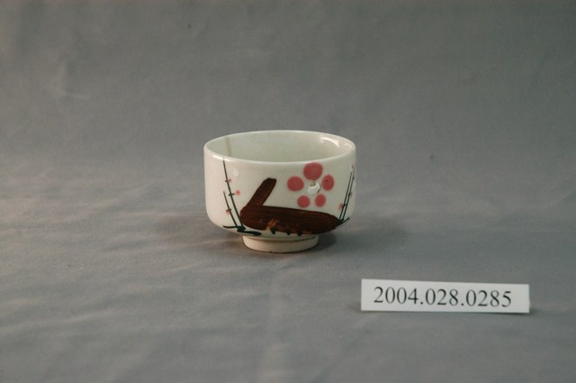 日式花紋小瓷杯 (共3張)