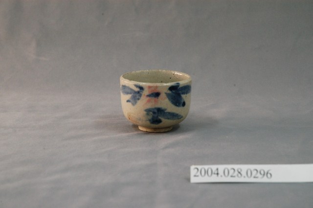 日式花紋小瓷杯 (共3張)