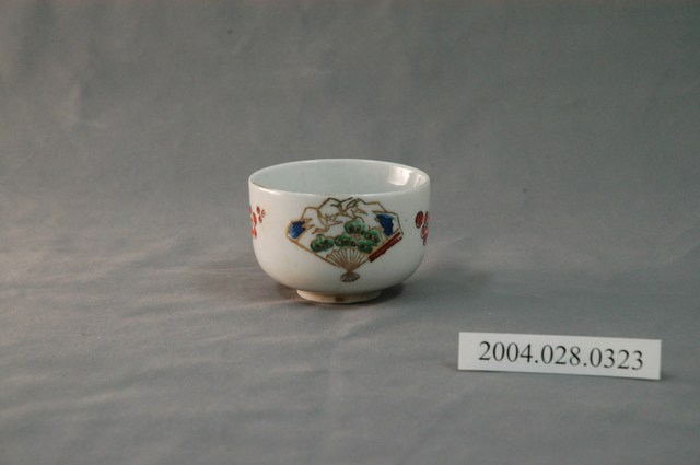 日式花紋小瓷杯 (共3張)