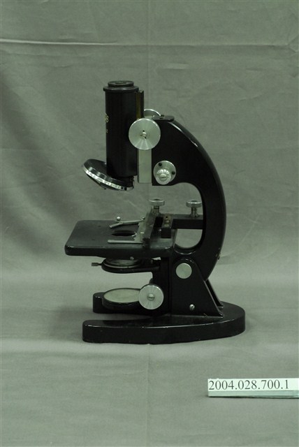 奧林巴斯株式會社顯微鏡 (共3張)