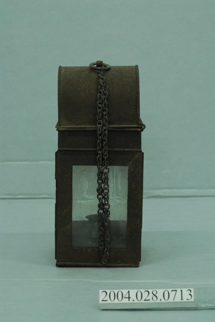 鐵製銅錢紋煤油燈 (共5張)