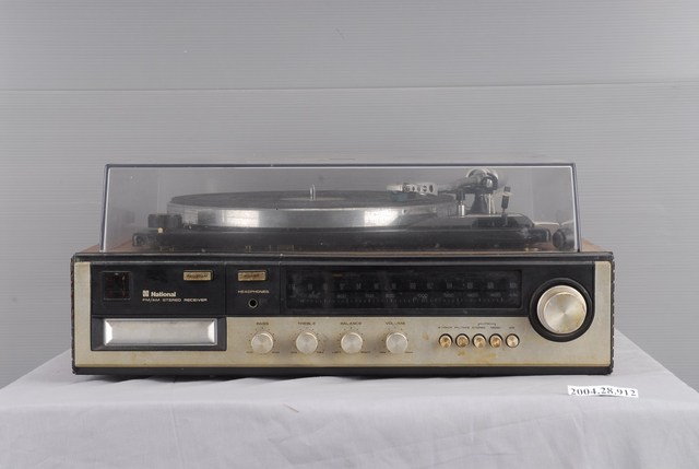 黑膠唱片唱機 (共4張)