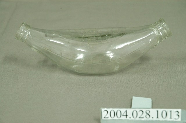 透明雙頭香蕉型躺式玻璃奶瓶 (共5張)