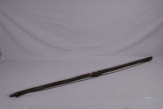 泰雅族弓箭組(弓) (共11張)