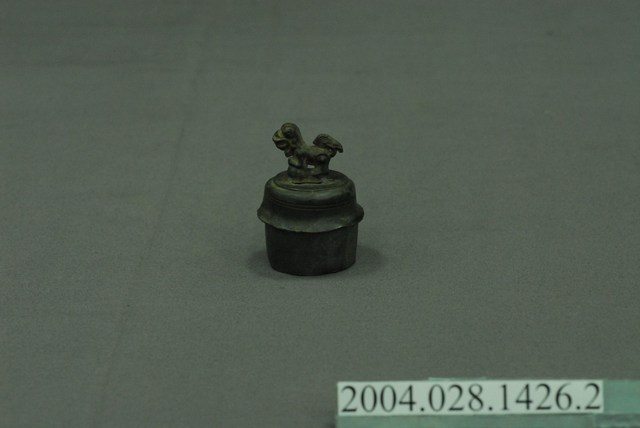 獅鈕花口形錫壺壺蓋 (共5張)