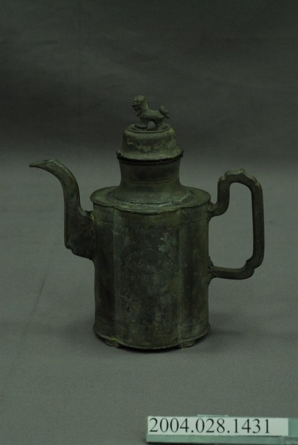 獅紐魚蟹紋錫壺 (共3張)