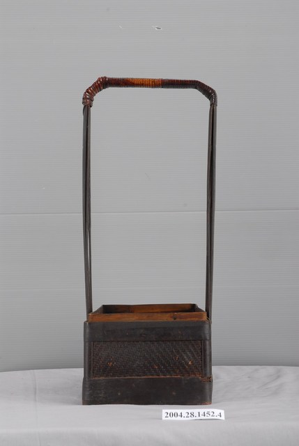 長方竹製提籃底層 (共4張)