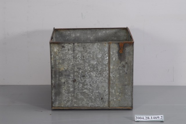 木製冰箱內鐵箱 (共2張)