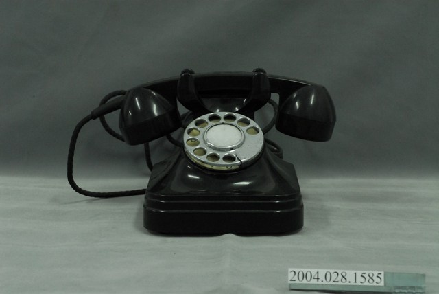 電話：撥盤式 (共3張)