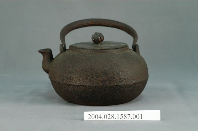 平丸型鐵壺 (共4張)