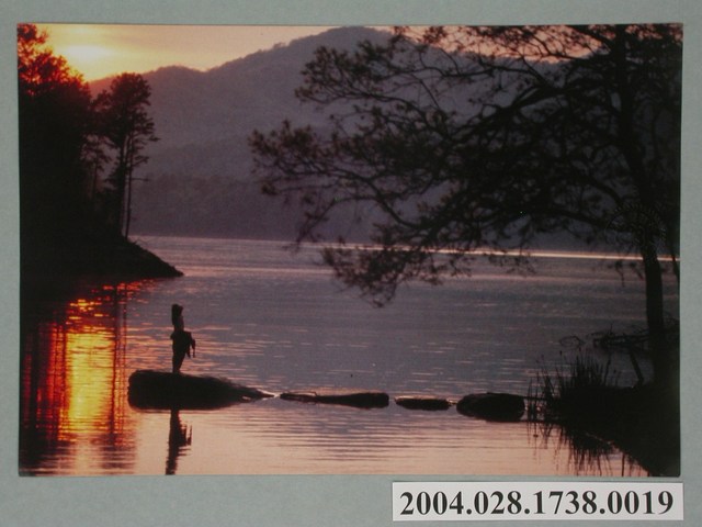 《大地的女兒》電影劇照7 (共2張)